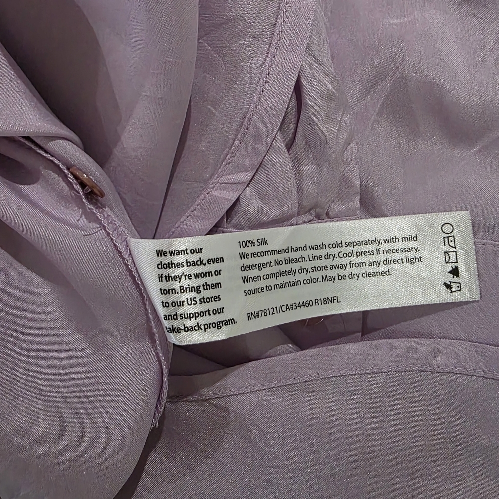 NWT Eileen Fisher Light Purple Lilac Silk Button Up Blouse Medium - Picture 6 of 7